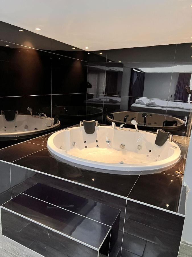Kent Suit Otel Istanbul Bagian luar foto